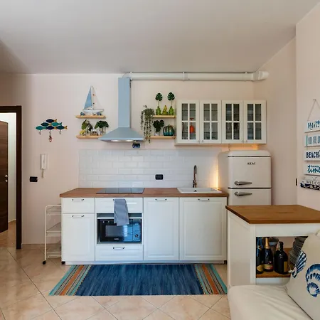 Piccolo Tesoro By Interhome * ריווה ליגורה