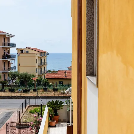 Apartment Piccolo Tesoro By Interhome *